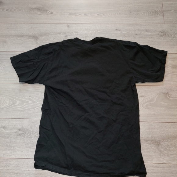 New York Embroidered Tshirt - Picture 4 of 4